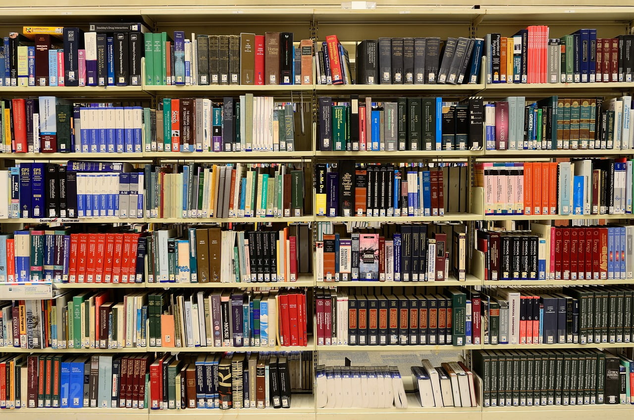 library-1147815_1280