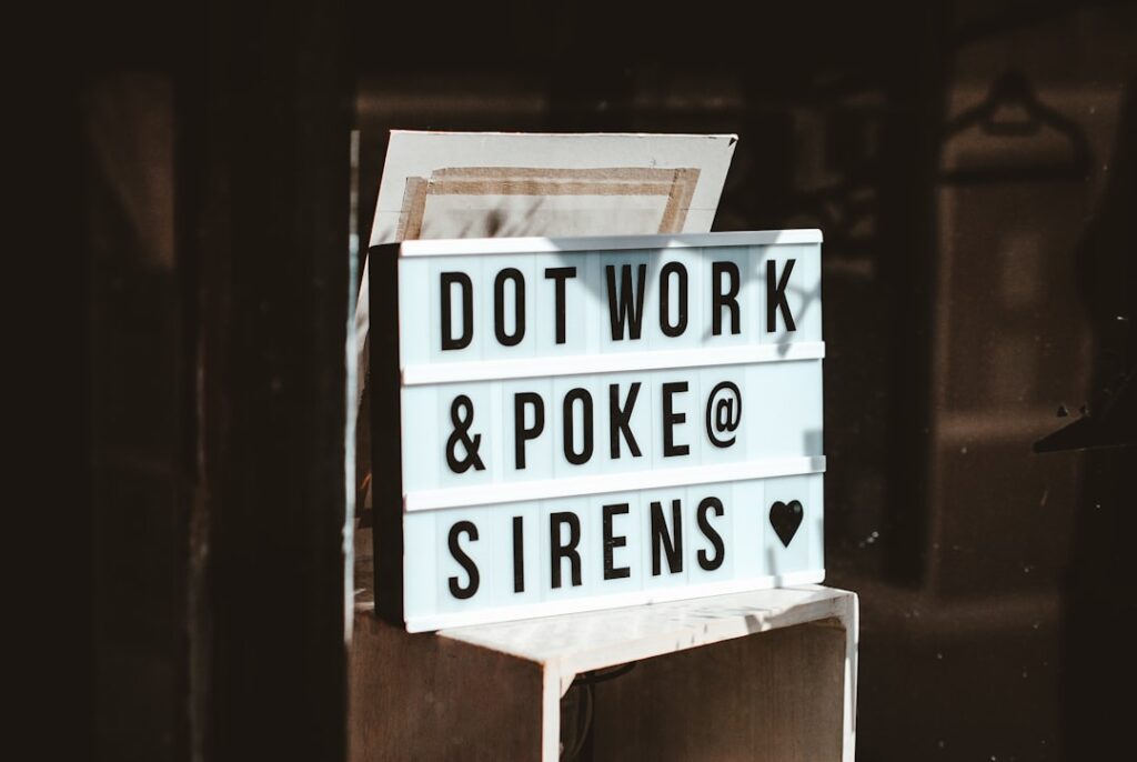 Photo Decentralized Workforce Models