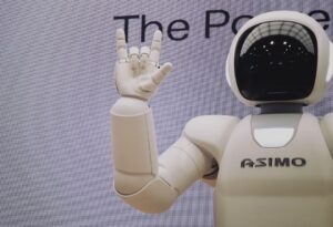 Photo Autonomous Agents