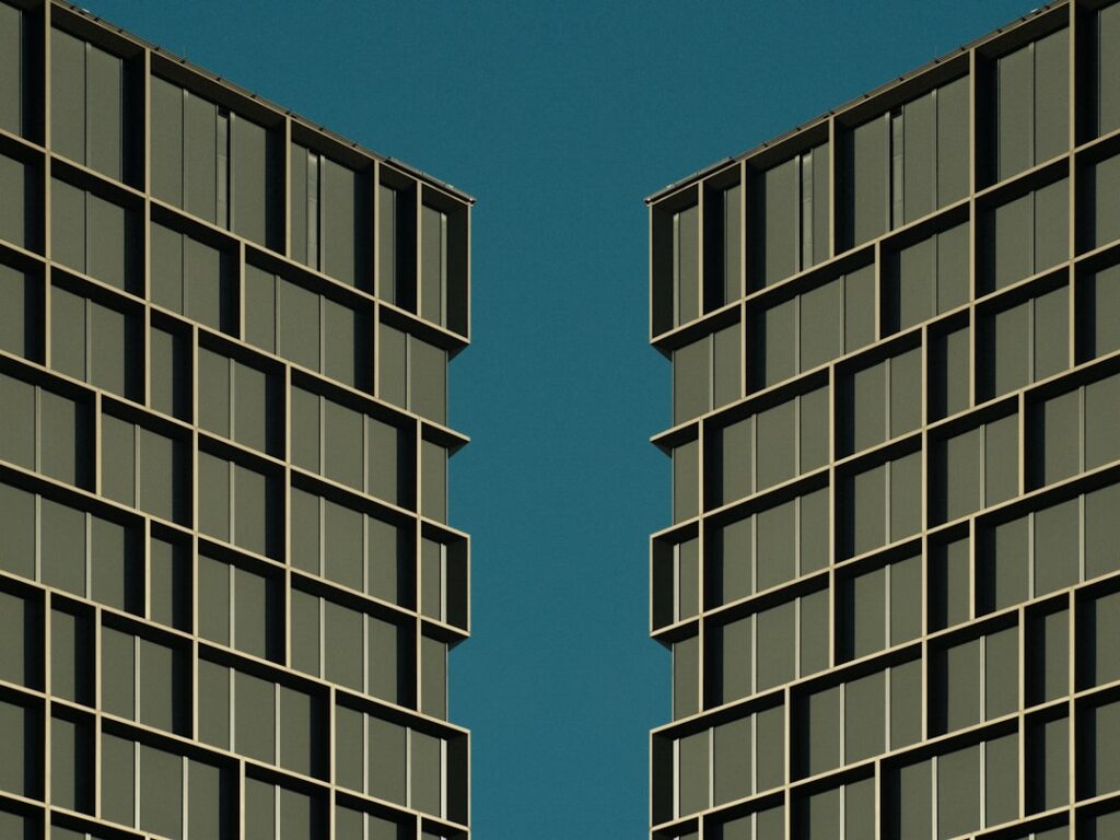 Photo Serverless Architectures